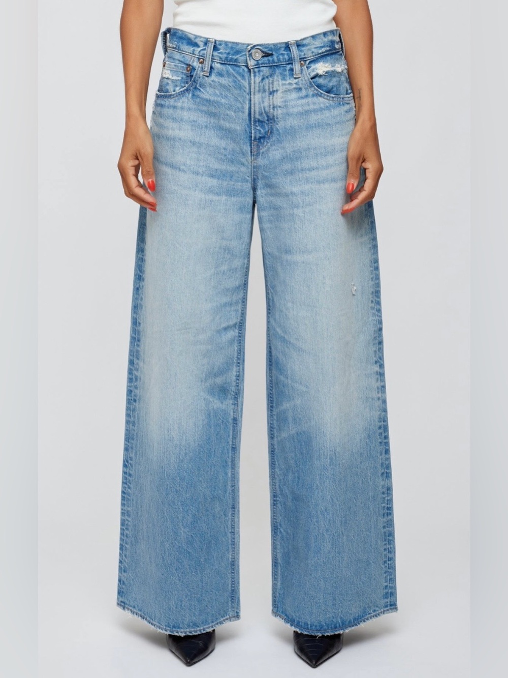 EUC size 27 Moussy Vintage Super Wide Pants - Lowell